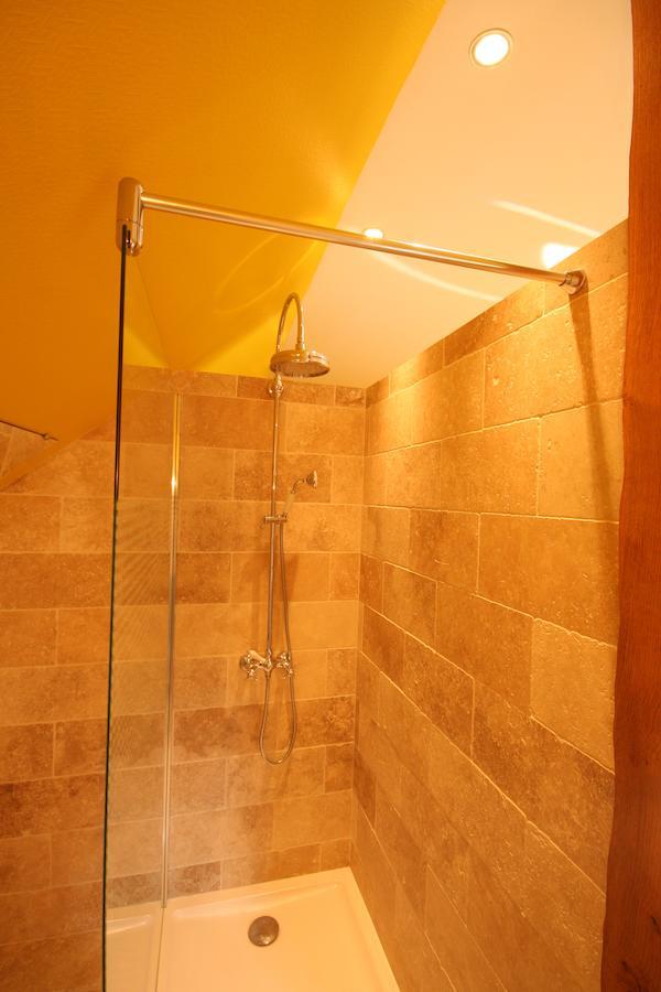 Auberge Les Tilleuls Vincelottes ภายนอก รูปภาพ
